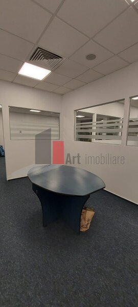 Mosilor (include apa, curent, gaz in chirie) spatiu comercial de 140 mp