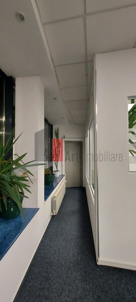 Mosilor (include apa, curent, gaz in chirie) spatiu comercial de 140 mp